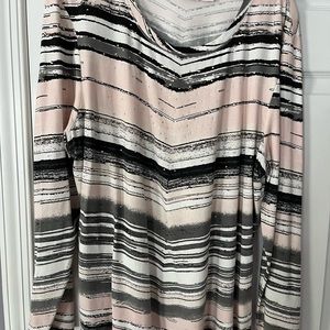 Weekend by Chicos. Long sleeve top